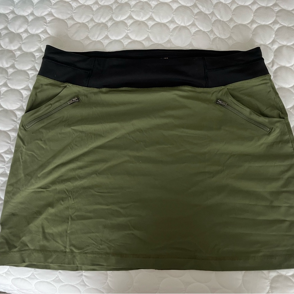 Hidden gem!! Lucy brand skirt